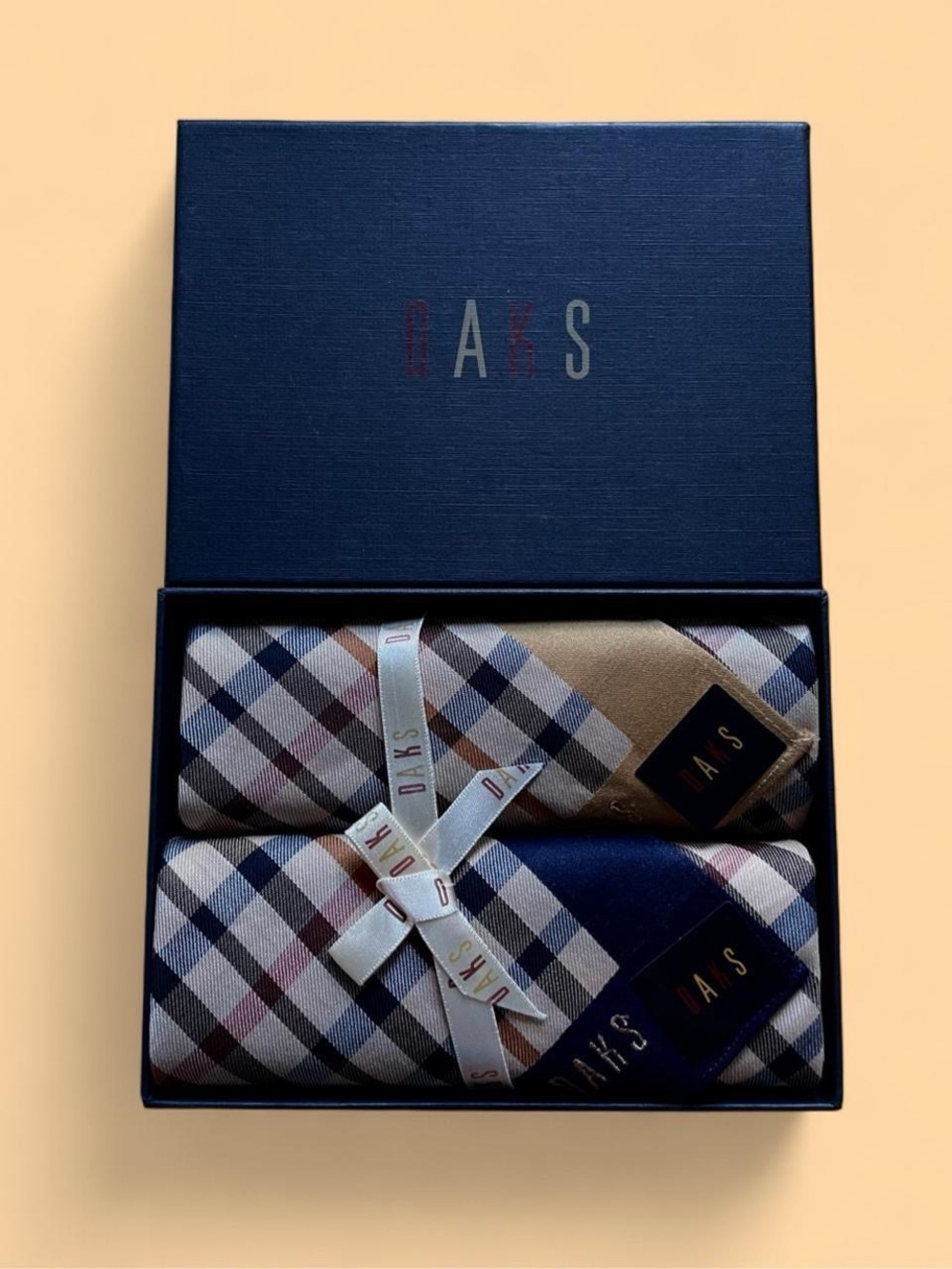 DAKS Cotton Handkerchief Scarf Set - Beige & Navy
